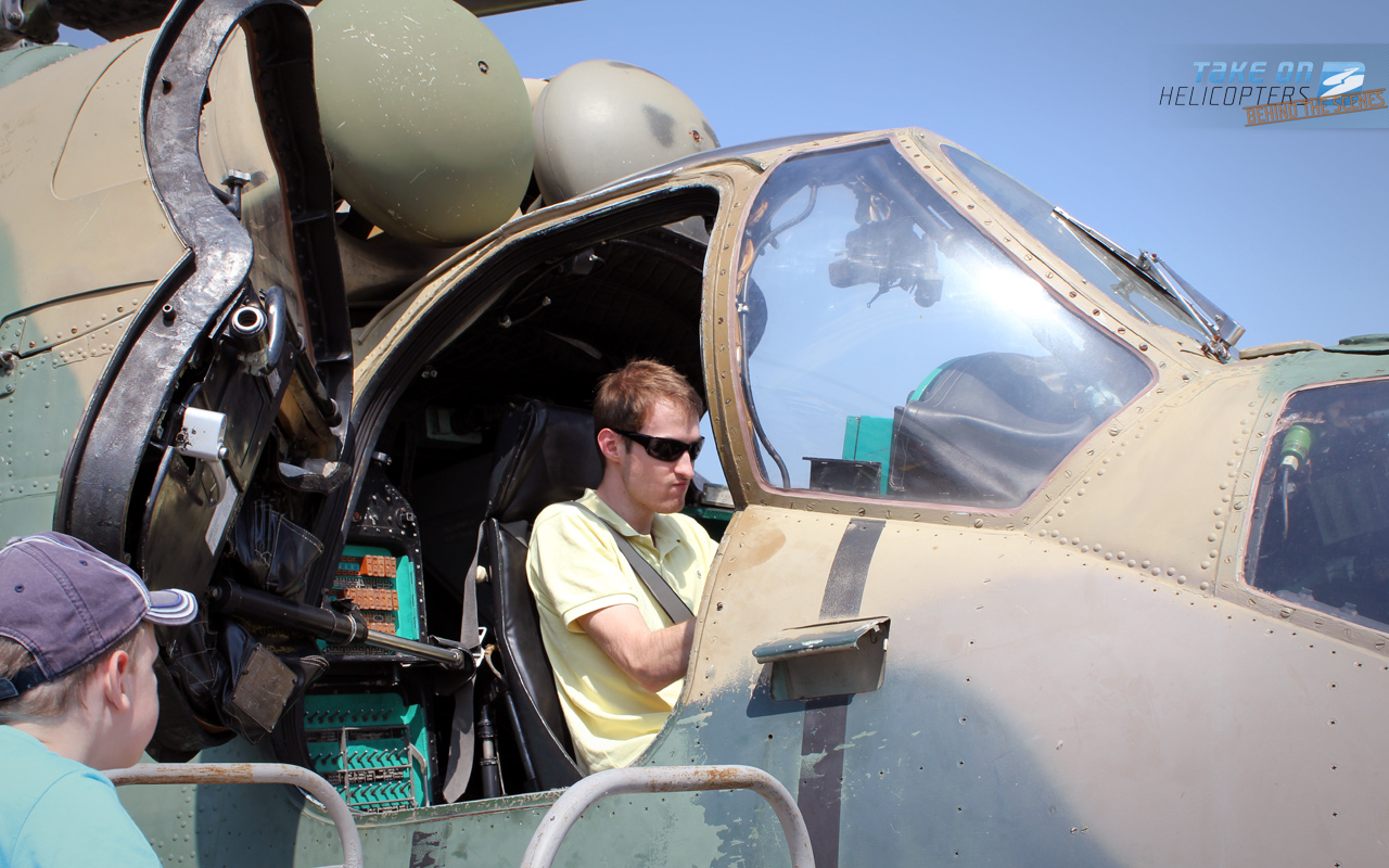 tkoh_fieldtrip_airshow_2.jpg